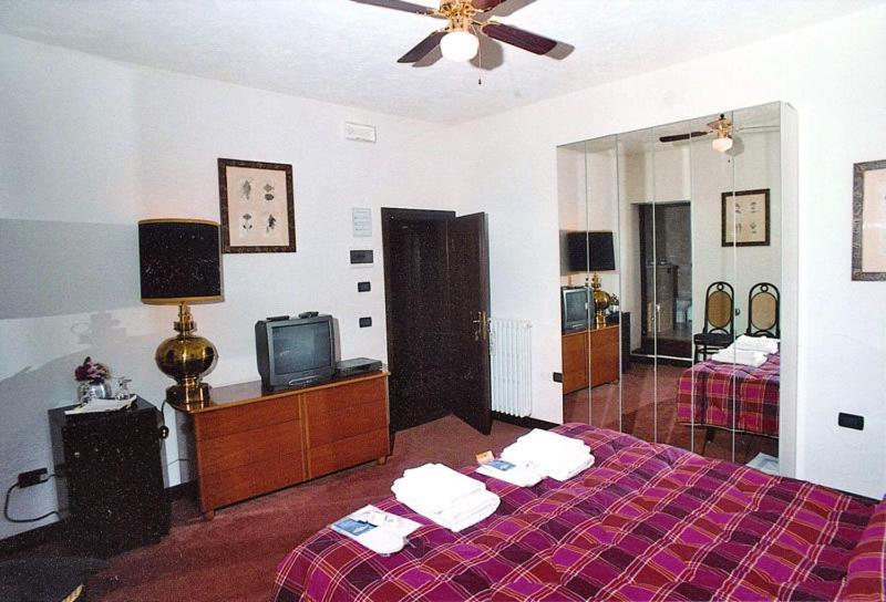 La Tagliolina Hotel Monteveglio Bilik gambar